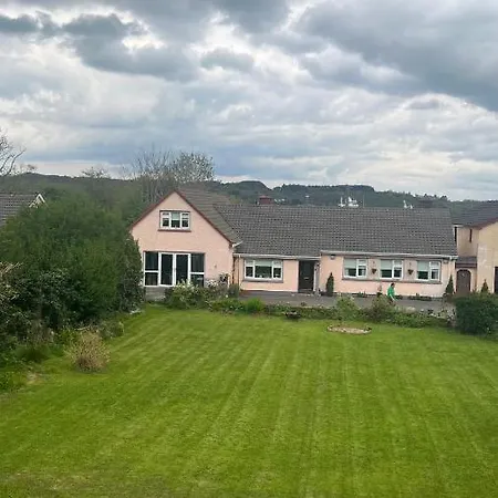 Pinebrook House Double Bed Small En-suite Free Parking Pansiyon Killybegs