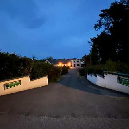 Pinebrook House Double Bed Small En-suite Free Parking Séjour chez l'habitant Killybegs