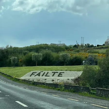 Pinebrook House Double Bed Small En-suite Free Parking Pansiyon *