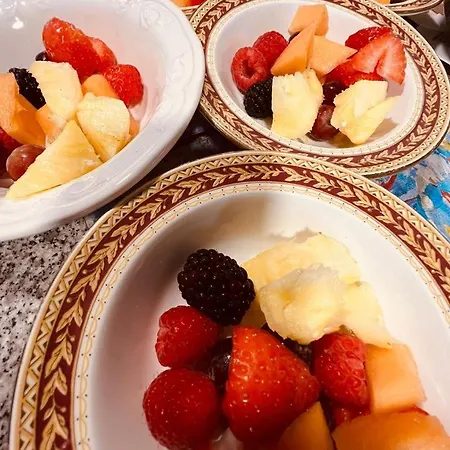 Pinebrook House Double Bed Small En-suite Free Parking 民宿