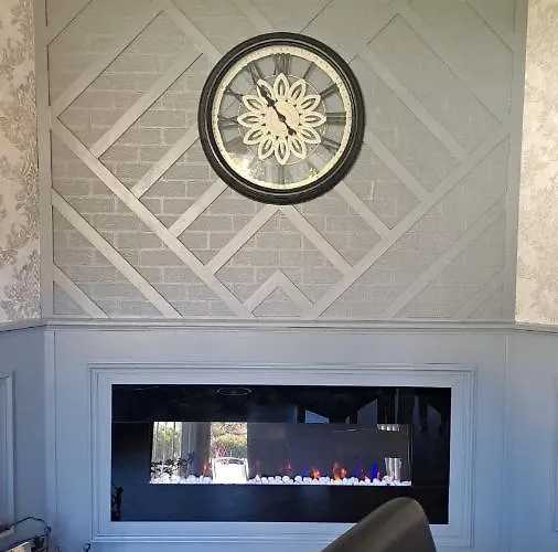 Pinebrook House Double Bed Small En-suite Free Parking *