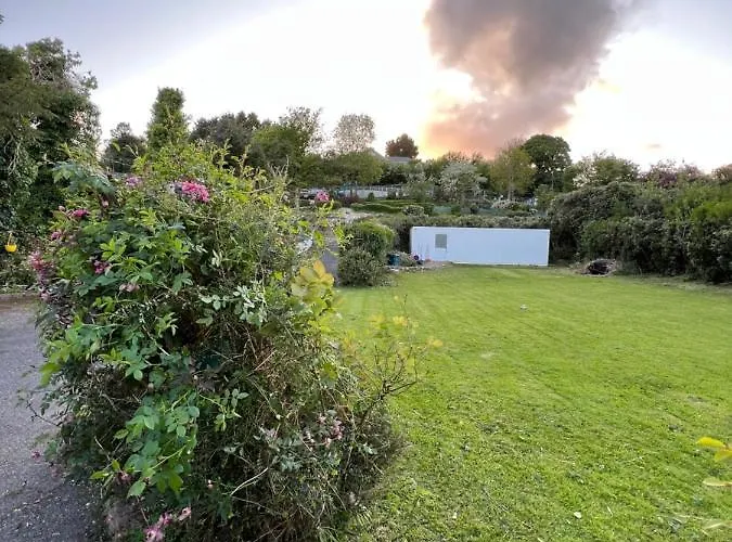 Pinebrook House Double Bed Small En-suite Free Parking Habitación en casa particular