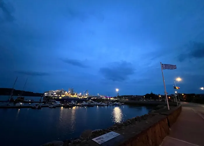 Pinebrook House Double Bed Small En-suite Free Parking *