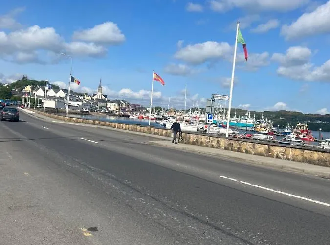 Pinebrook House Double Bed Small En-suite Free Parking Homestay szállás Killybegs