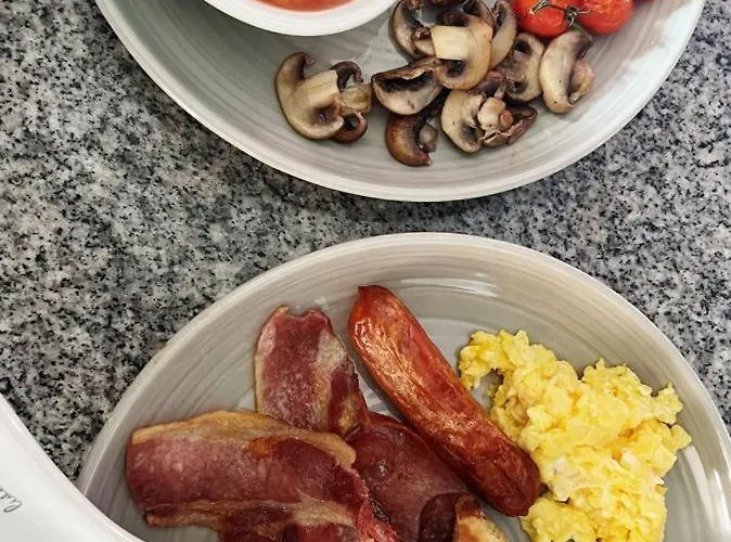 Habitación en casa particular Pinebrook House Double Bed Small En-suite Free Parking